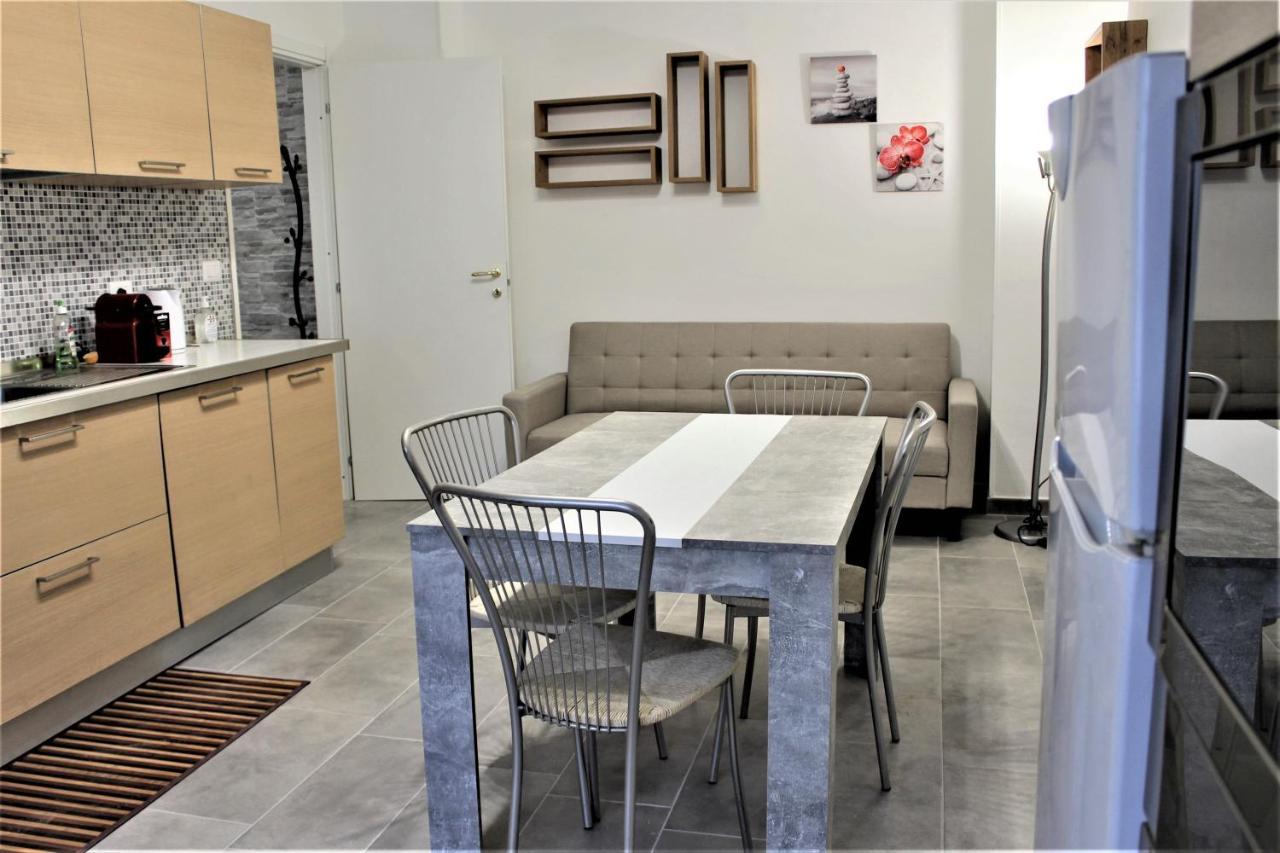 Ls-House Apartment - In The Heart Of Sanremo Ngoại thất bức ảnh