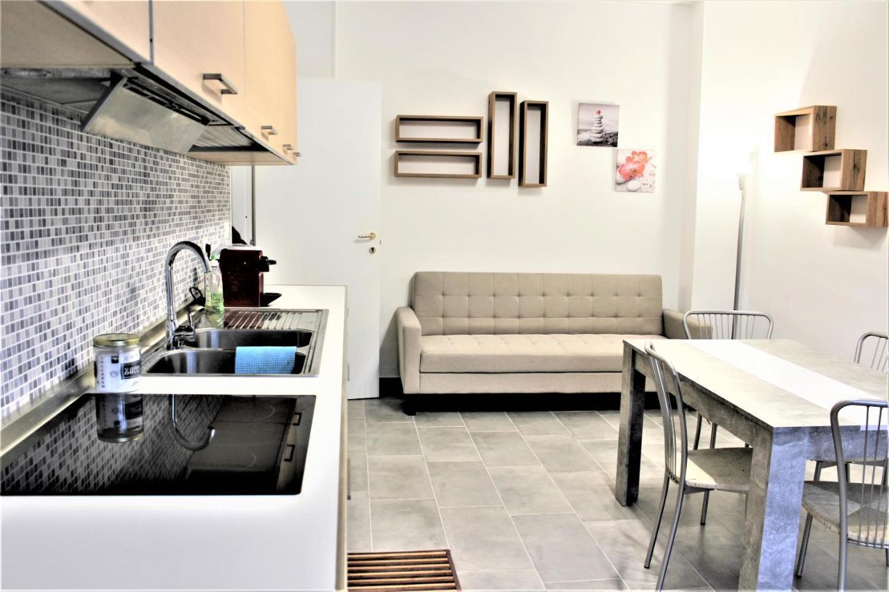 Ls-House Apartment - In The Heart Of Sanremo Ngoại thất bức ảnh